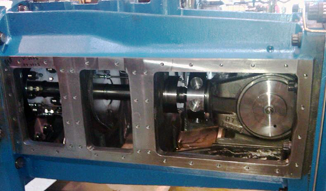 API-618“C”型中体
